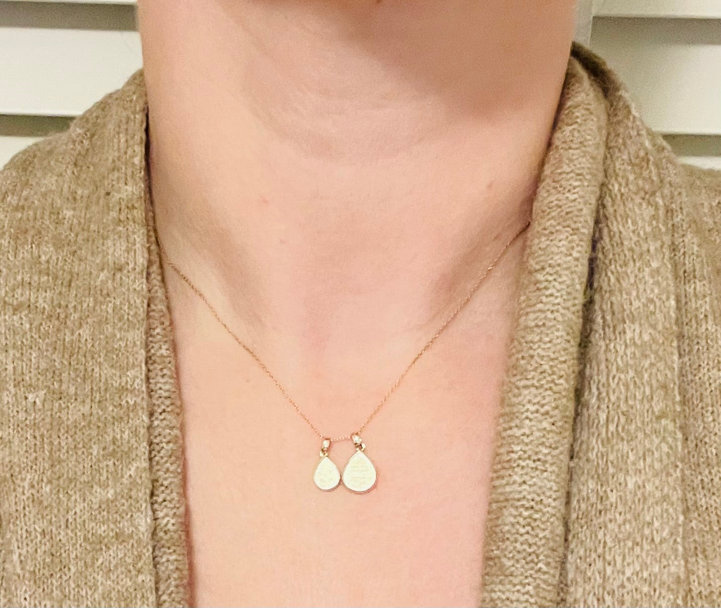 Percha Odette - plata, baño de oro, baño rosado