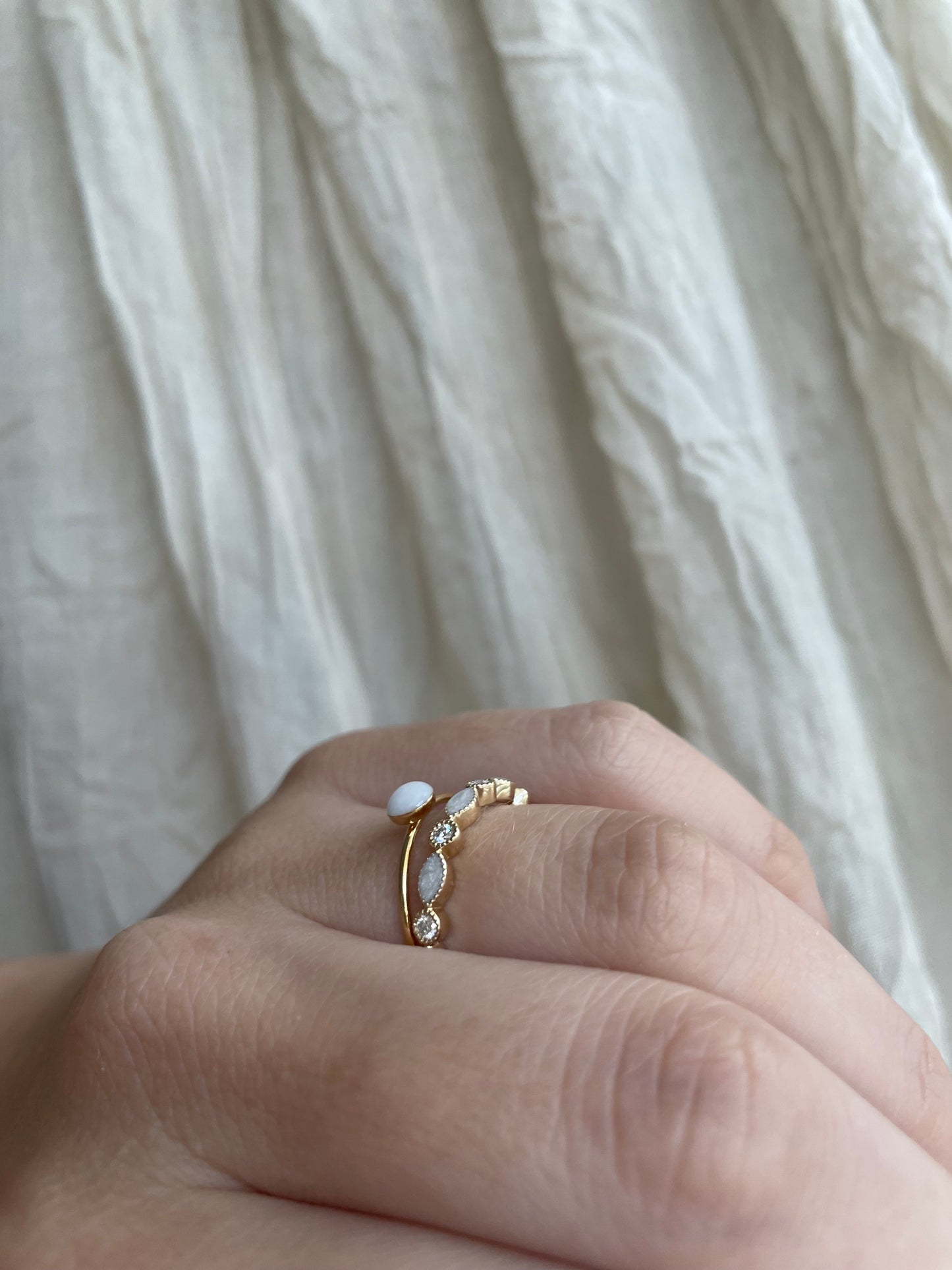 Anello per latte materno Céline (14 carati) disponibile anche senza seghettature e/o con pietre portafortuna