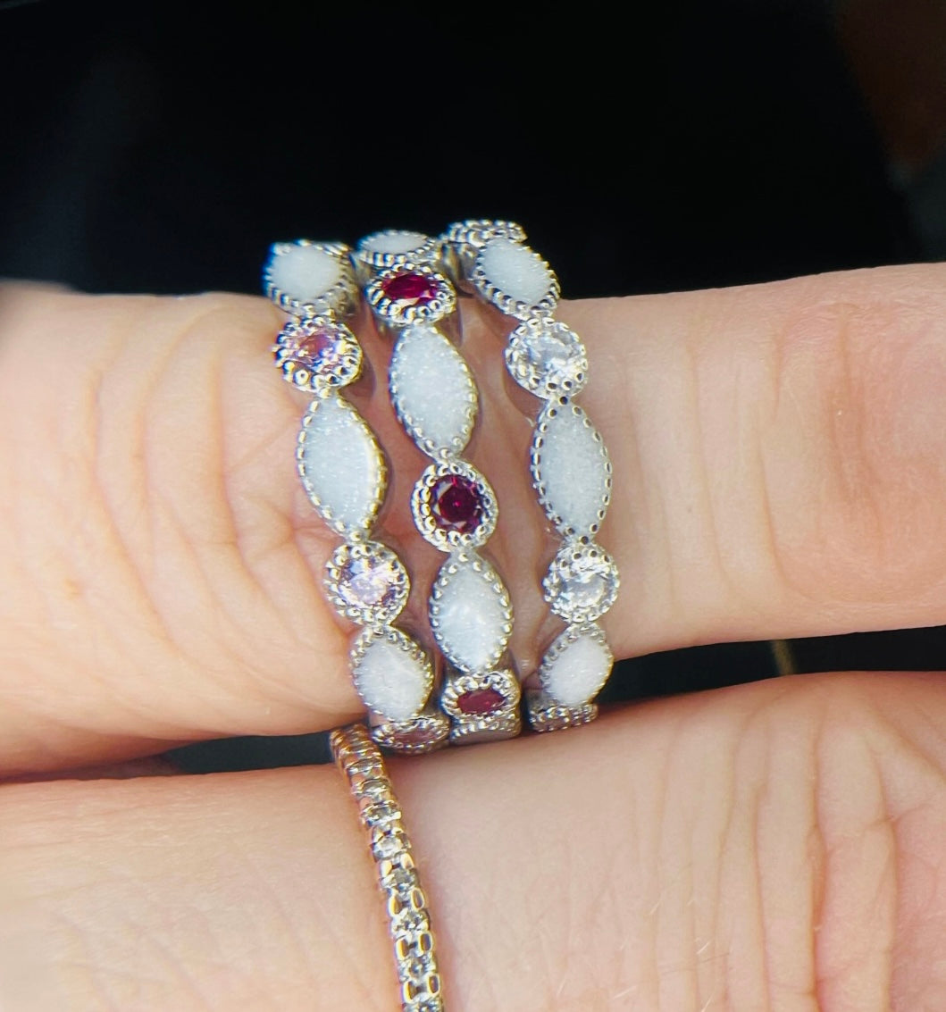 Anello per latte materno Céline (14 carati) disponibile anche senza seghettature e/o con pietre portafortuna