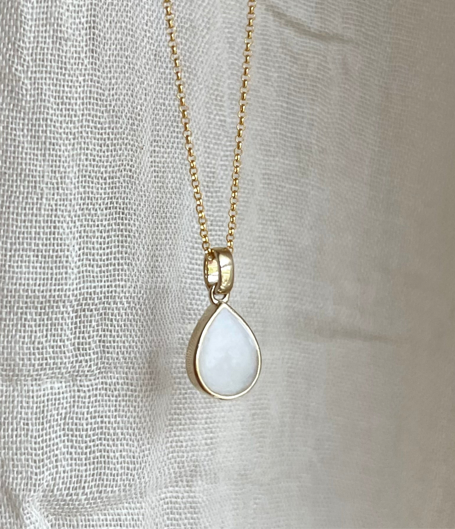 Percha Odette - plata, baño de oro, baño rosado