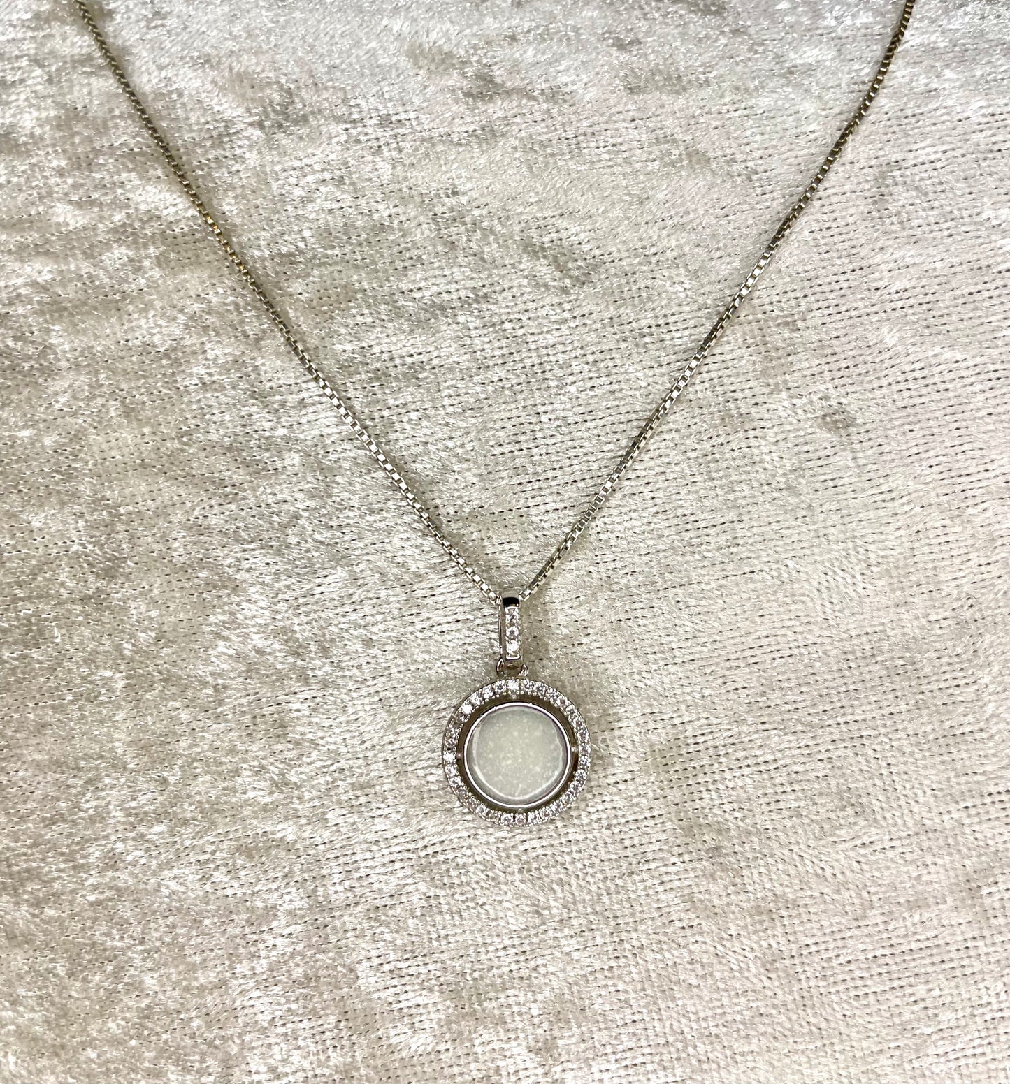 Joyería de leche materna El colgante de piedra circular - plata, chapado en oro, chapado en rosa