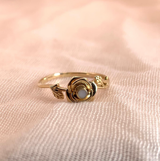 Anello per il latte materno, il fiore portafortuna - oro 14 carati