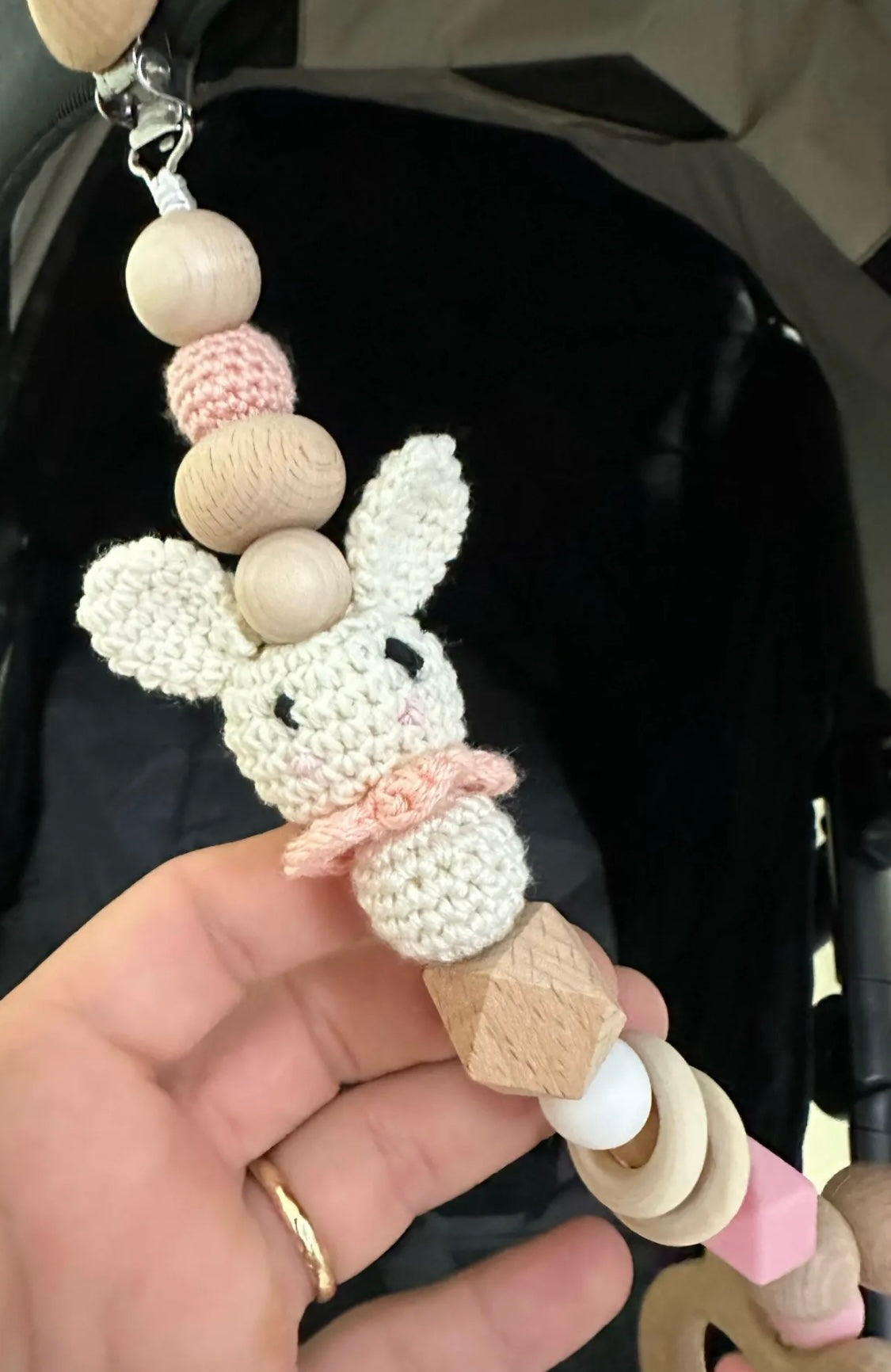 Tendeur de chariot lapin rose fait main