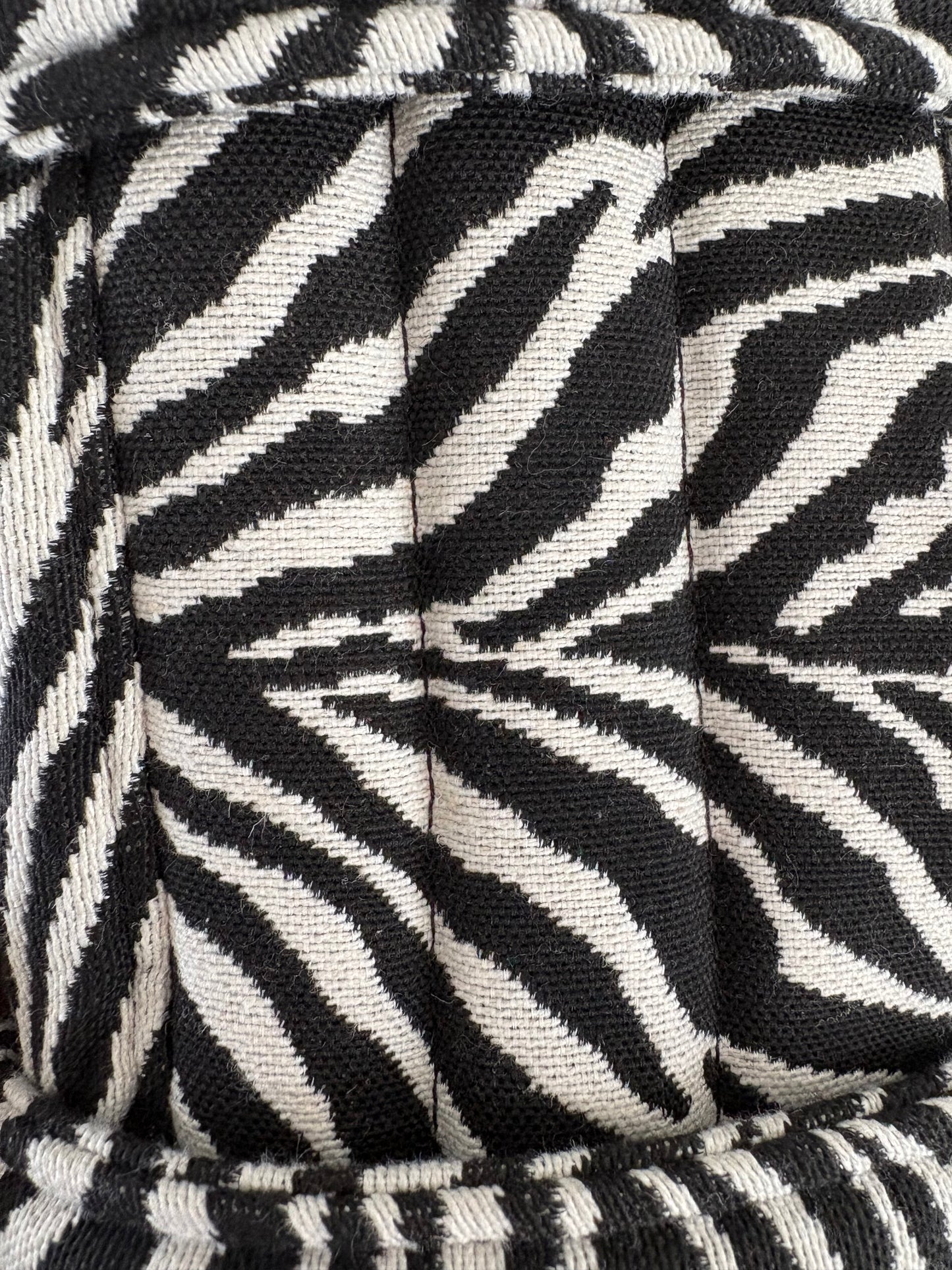 VOUXX - Zebra Noir