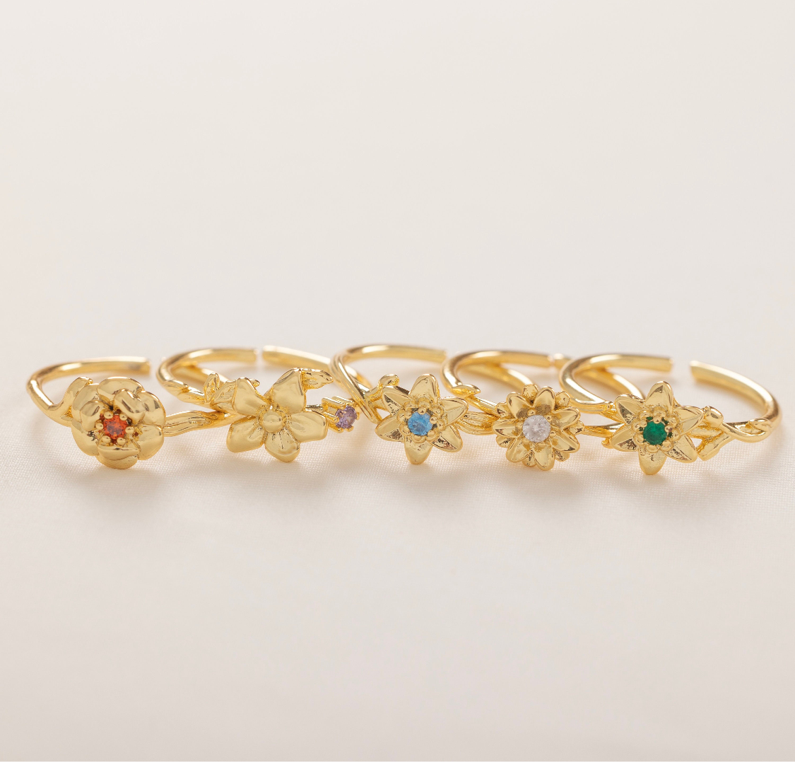 Anello fiore nascita oro