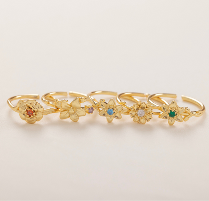 Anello fiore nascita oro