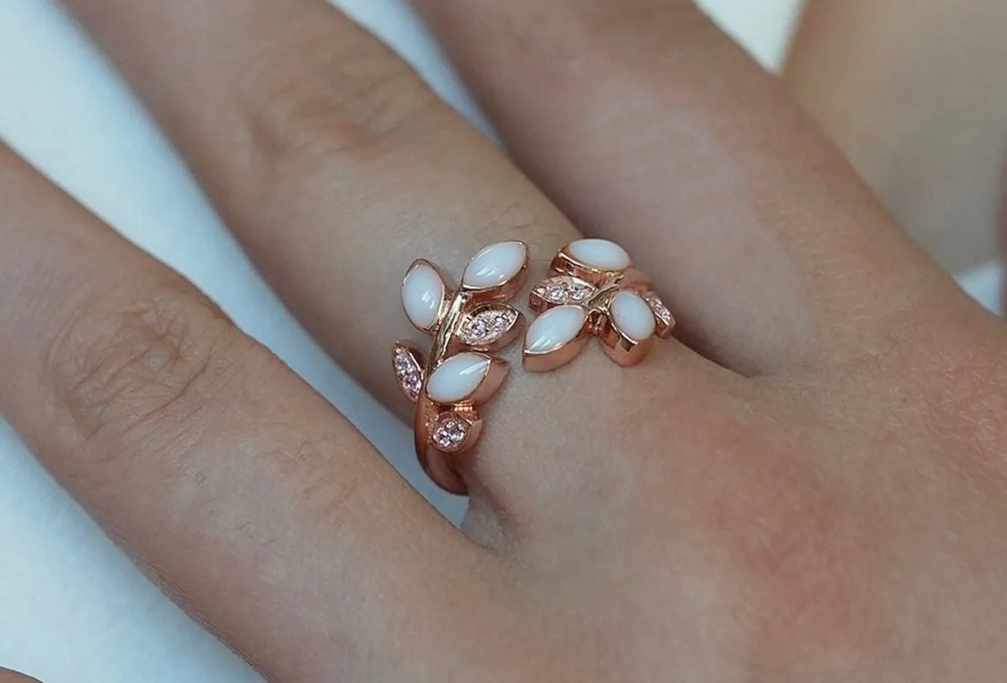 La bague pour lait maternel feuille torsadée - argent - plaqué or - plaqué rose