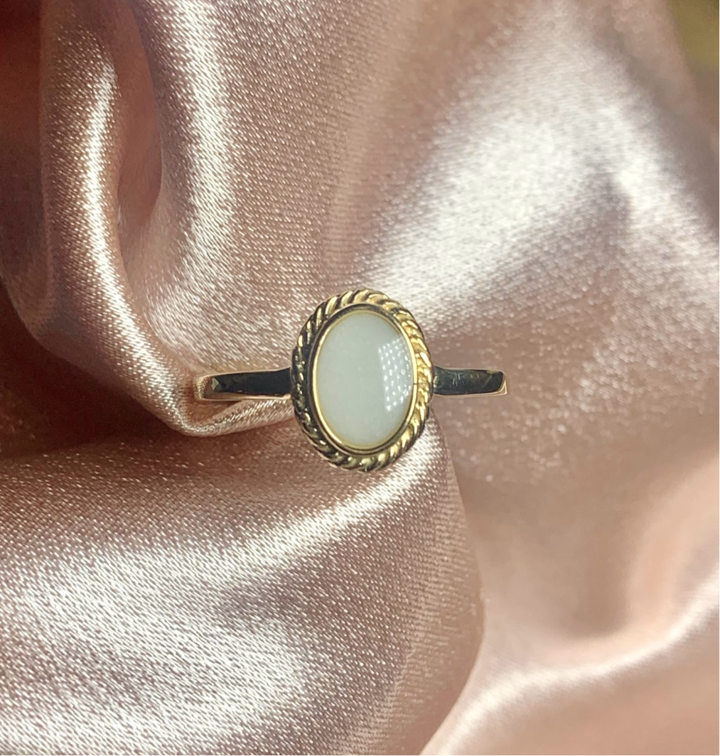 Anillo de leche materna Bella (14 quilates) oro