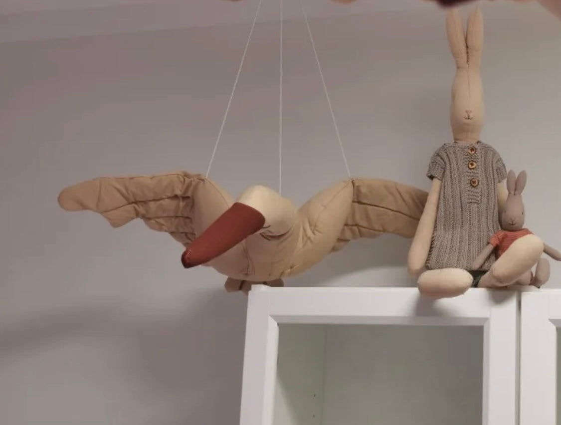 Lindo cisne para pendurar, feito de tecido maileg, estilo escandinavo